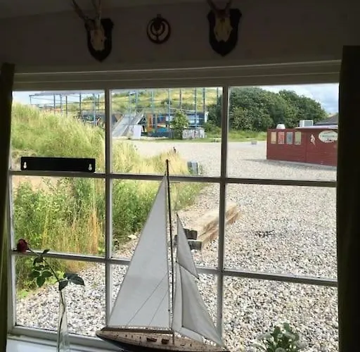 Lägenhet Fjordhytten. Rebuild Train Wagon From 1937.